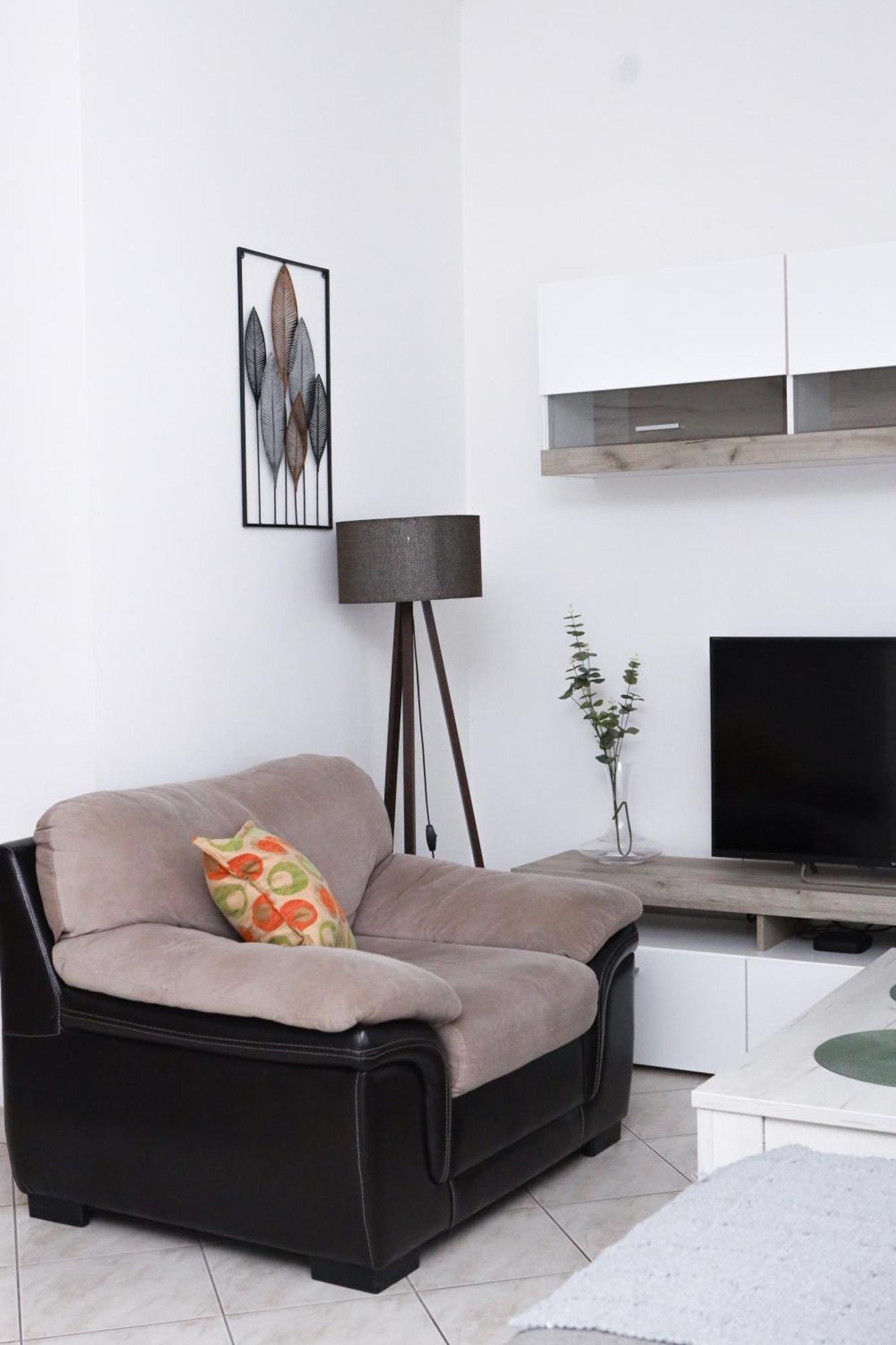 3-Bedroom Apartment With Panoramic Bay Views Kotor Extérieur photo